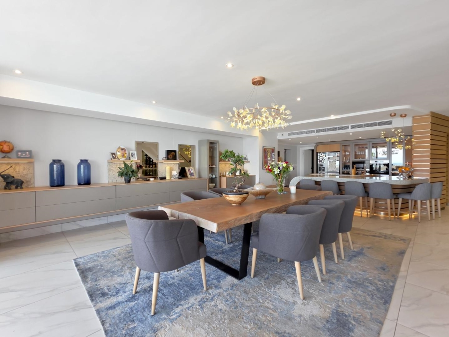 3 Bedroom Property for Sale in Mouille Point Western Cape